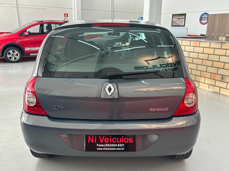 CLIO 1.0 CAMPUS 16V FLEX 4P MANUAL - 2009 - CAXIAS DO SUL