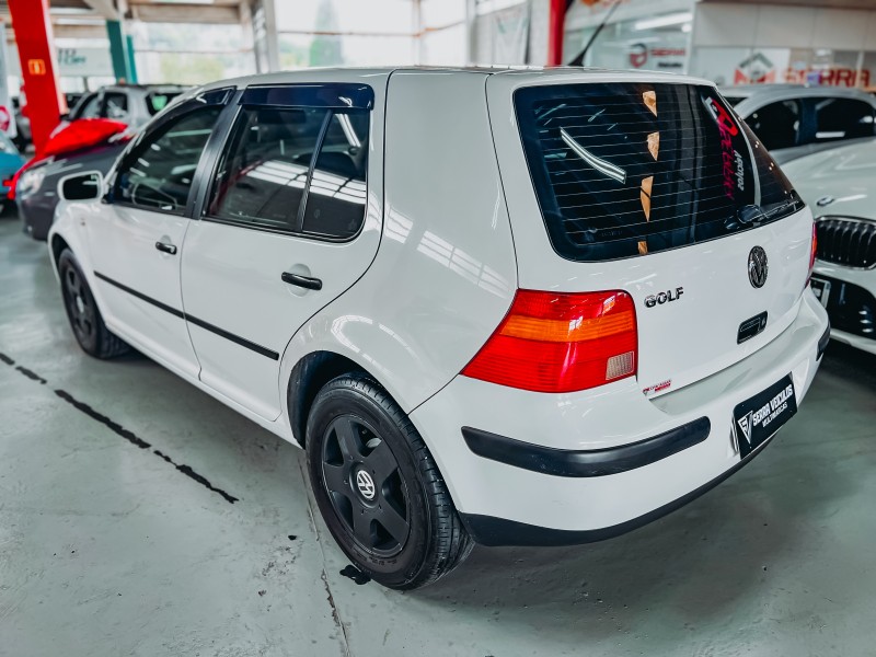 GOLF 1.6 MI 8V GASOLINA 4P MANUAL - 2002 - CAXIAS DO SUL