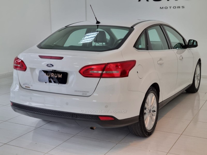 FOCUS 2.0 TITANIUM SEDAN 16V FLEX 4P AUTOMÁTICO - 2016 - CAXIAS DO SUL