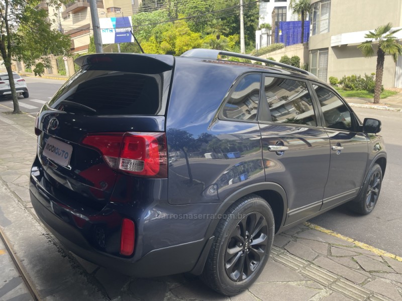 SORENTO 2.4 EX 4X2 16V GASOLINA 4P AUTOMÁTICO - 2013 - BENTO GONçALVES