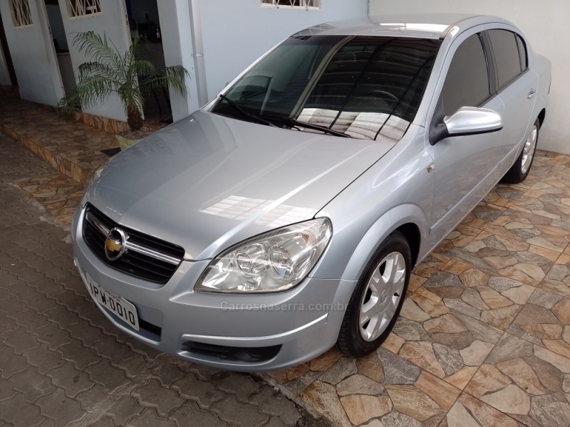 VECTRA 2.0 MPFI ELEGANCE 8V 140CV FLEX 4P MANUAL