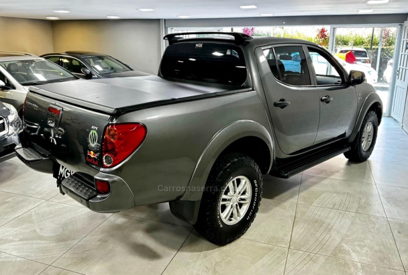 L200 TRITON 3.2 HPE 4X4 CD 16V TURBO INTERCOOLER DIESEL 4P AUTOMÁTICO - 2017 - PORTO ALEGRE