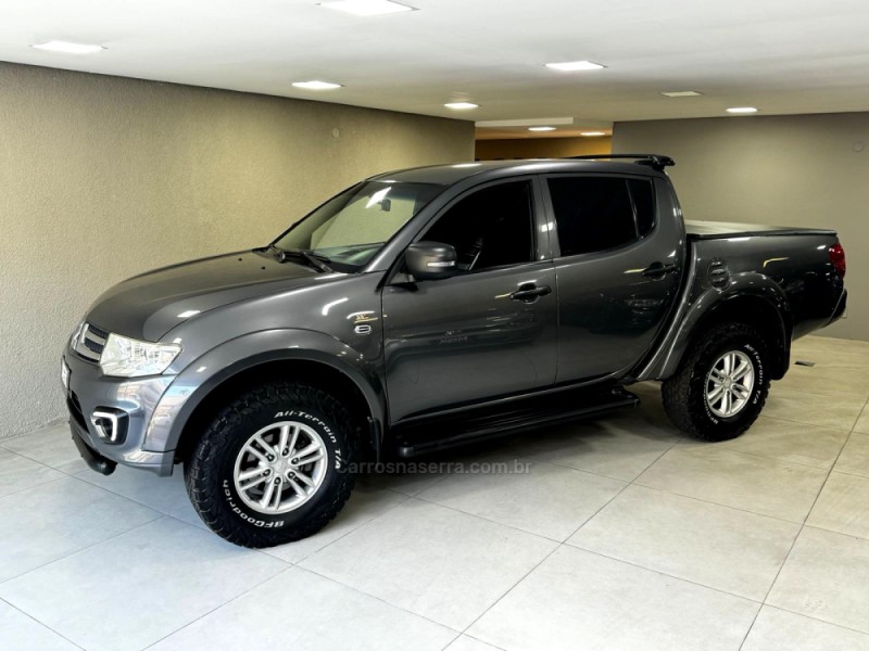 L200 TRITON 3.2 HPE 4X4 CD 16V TURBO INTERCOOLER DIESEL 4P AUTOMÁTICO - 2017 - PORTO ALEGRE