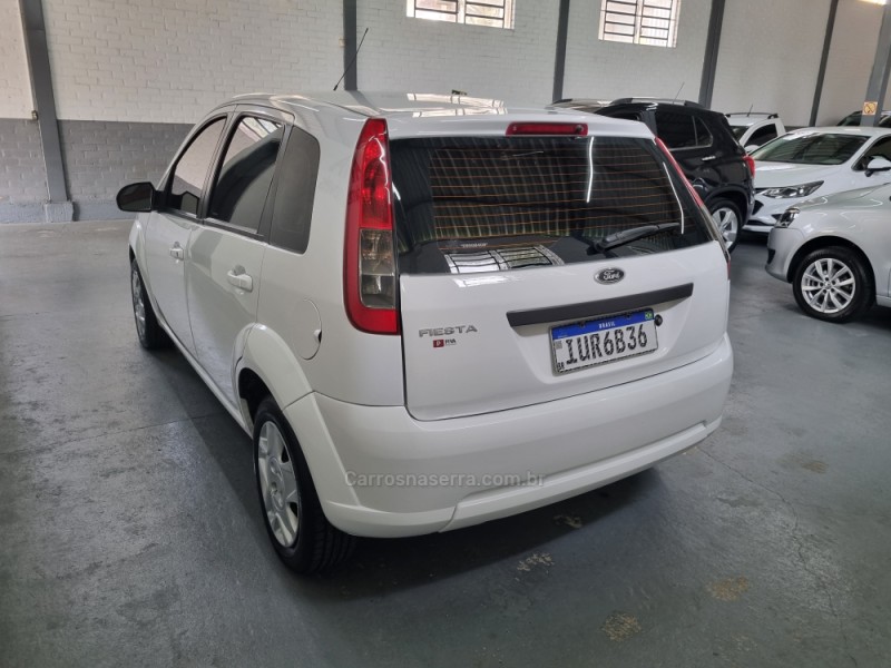 FIESTA 1.0 ROCAM HATCH 8V FLEX 4P MANUAL - 2014 - GARIBALDI