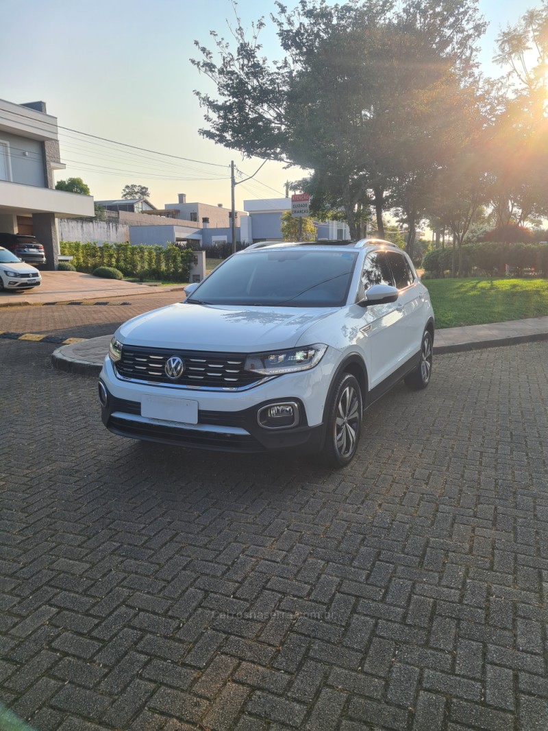 T-CROSS 1.4 HIGHLINE TSI 16V FLEX 4P AUTOMÁTICO - 2020 - BENTO GONçALVES