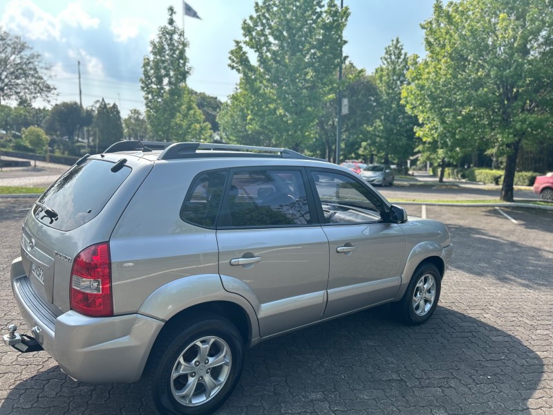 TUCSON 2.0 MPFI GLS 16V 143CV 2WD FLEX 4P AUTOMÁTICO - 2010 - CAXIAS DO SUL