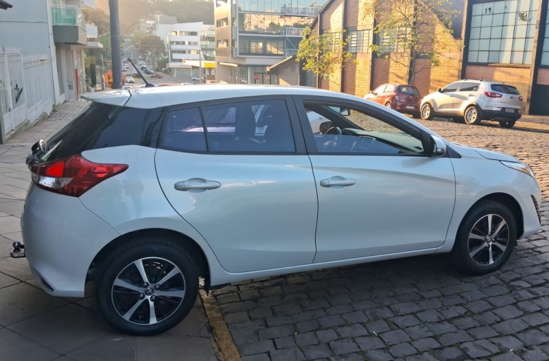 YARIS 1.5 XL CONNECT 16V FLEX 4P AUTOMÁTICO - 2022 - FLORES DA CUNHA