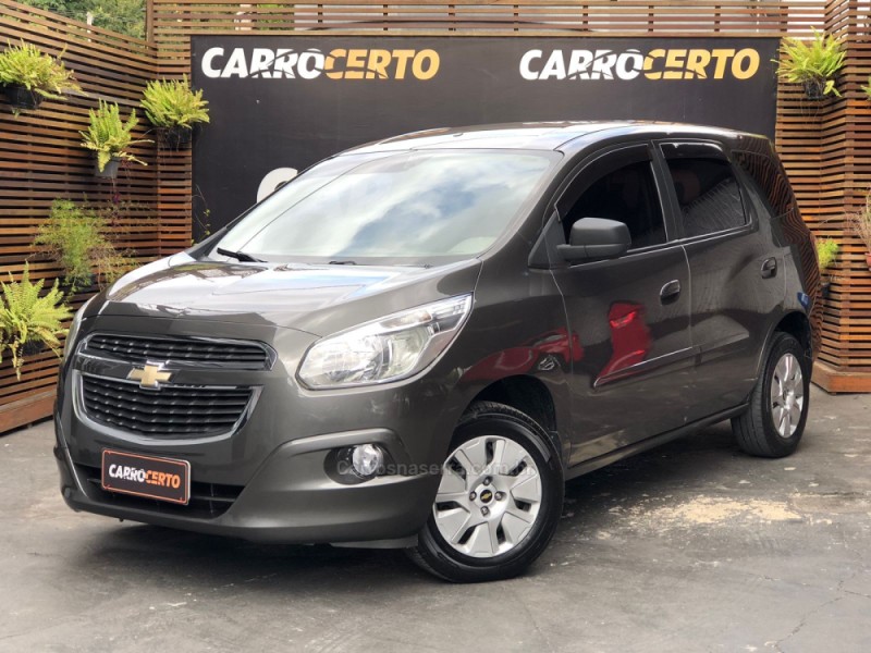 SPIN 1.8 LT 8V FLEX 4P MANUAL - 2015 - NOVO HAMBURGO