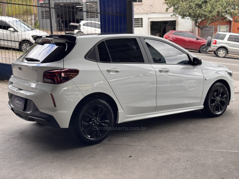 ONIX 1.0 TURBO FLEX RS 4P AUTOMÁTICO - 2023 - CAXIAS DO SUL