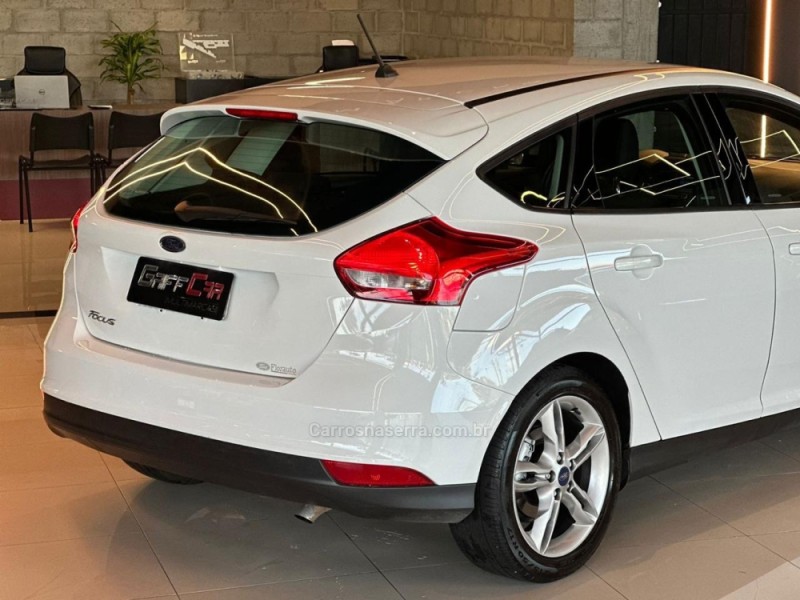 FOCUS 1.6 SE 16V FLEX 4P MANUAL - 2018 - DOIS IRMãOS