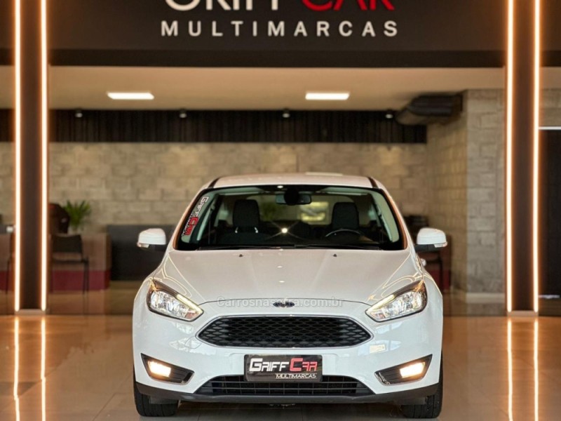 FOCUS 1.6 SE 16V FLEX 4P MANUAL - 2018 - DOIS IRMãOS