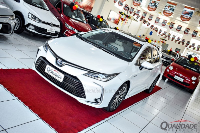 COROLLA 1.8 ALTIS PREMIUM 16V HÍBRIDO 4P AUTOMÁTICO - 2022 - SANTA CRUZ DO SUL