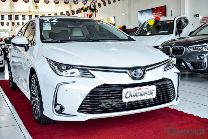 COROLLA 1.8 ALTIS PREMIUM 16V HÍBRIDO 4P AUTOMÁTICO - 2022 - SANTA CRUZ DO SUL