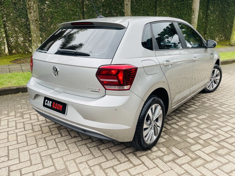 POLO 1.0	200 TSI HIGHLINE AUTOMÁTICO  - 2019 - CAXIAS DO SUL