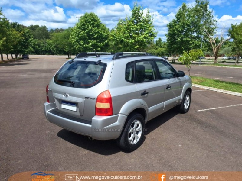 TUCSON 2.0 MPFI GL 16V 143CV 2WD GASOLINA 4P AUTOMÁTICO - 2010 - BENTO GONçALVES