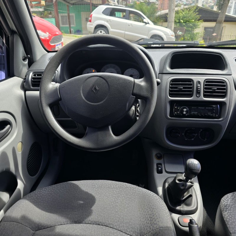 CLIO 1.0 CAMPUS 16V FLEX 4P MANUAL - 2009 - CAXIAS DO SUL