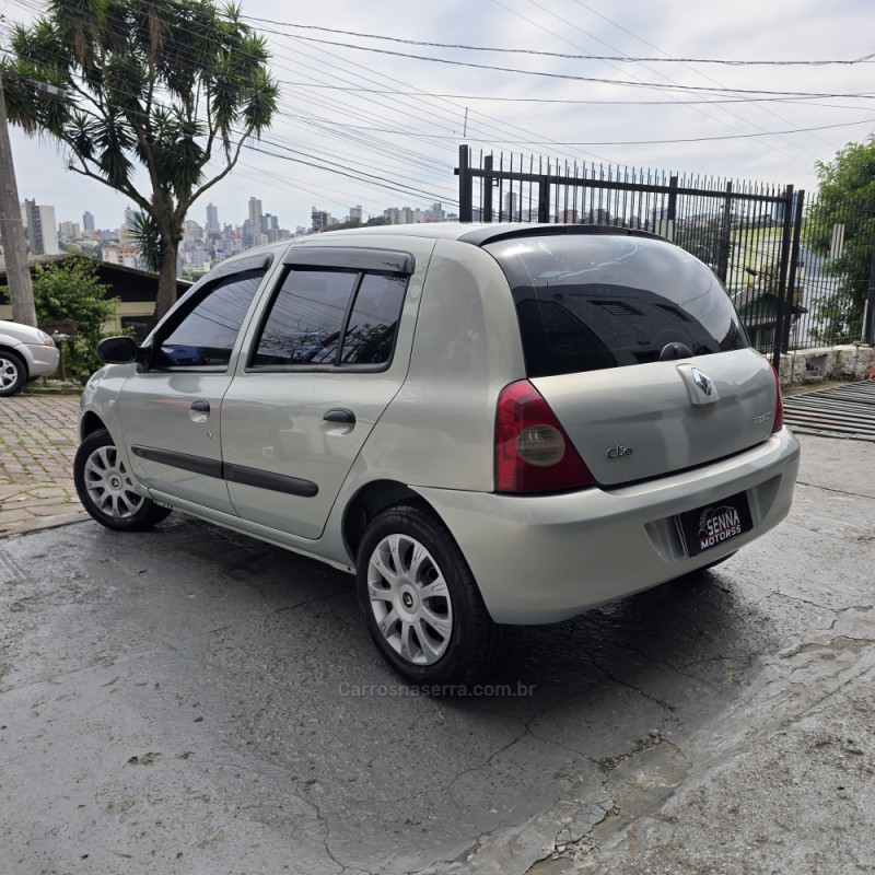 CLIO 1.0 CAMPUS 16V FLEX 4P MANUAL - 2009 - CAXIAS DO SUL