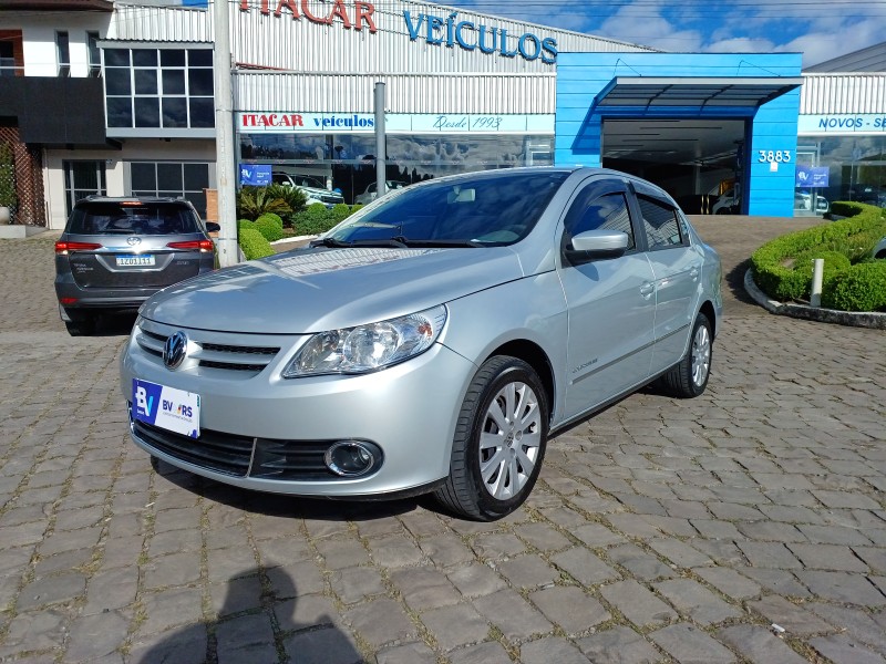 VOYAGE 1.6 MI COMFORTLINE 8V FLEX 4P MANUAL - 2012 - FLORES DA CUNHA