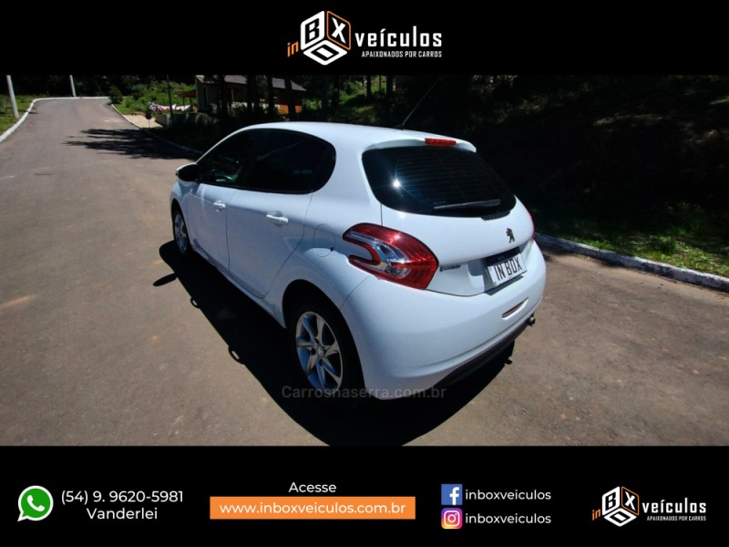 208 1.5 ACTIVE PACK 8V FLEX 4P MANUAL - 2016 - GRAMADO