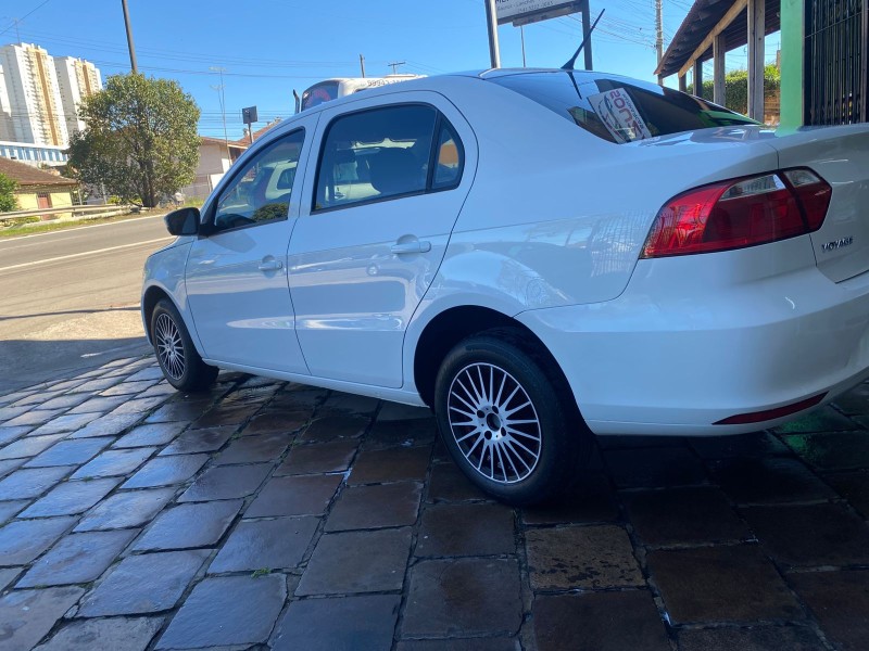 VOYAGE 1.0 MI 8V FLEX 4P MANUAL - 2015 - CAXIAS DO SUL