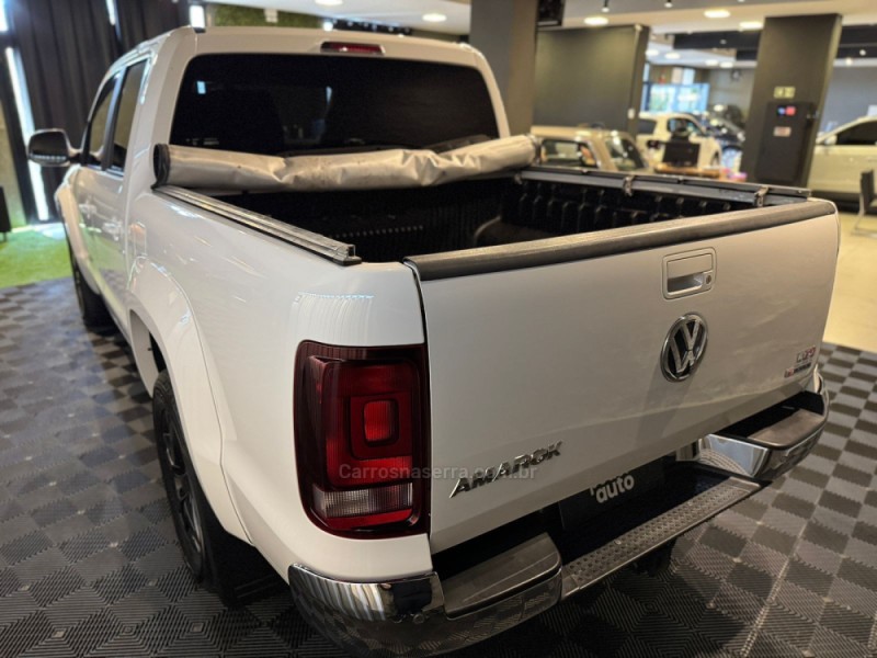 AMAROK 2.0 HIGHLINE 4X4 CD 16V TURBO INTERCOOLER DIESEL 4P AUTOMÁTICO - 2018 - FARROUPILHA