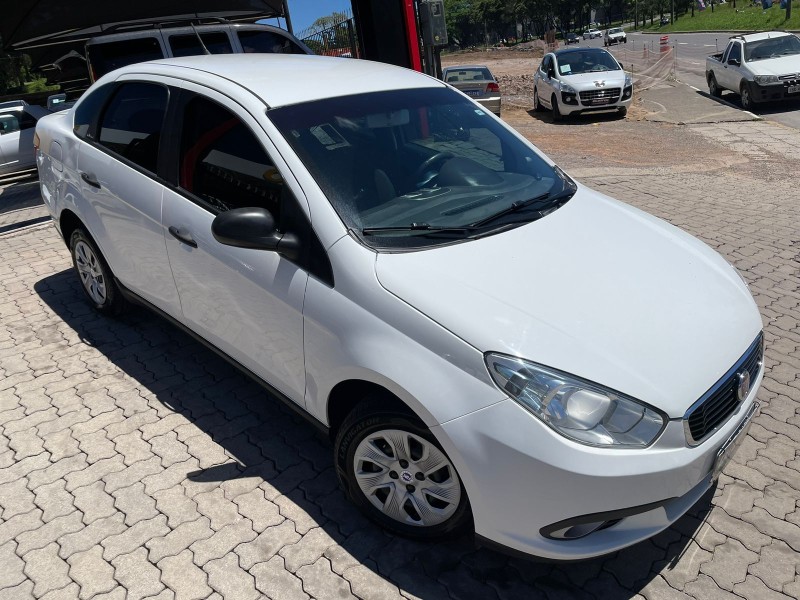 GRAND SIENA 1.0 ATTRACTIVE 8V FLEX 4P MANUAL