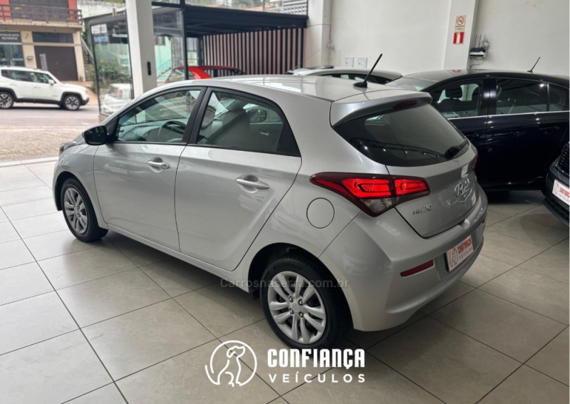 HB20S 1.6 COMFORT PLUS 16V FLEX 4P MANUAL - 2019 - BENTO GONçALVES