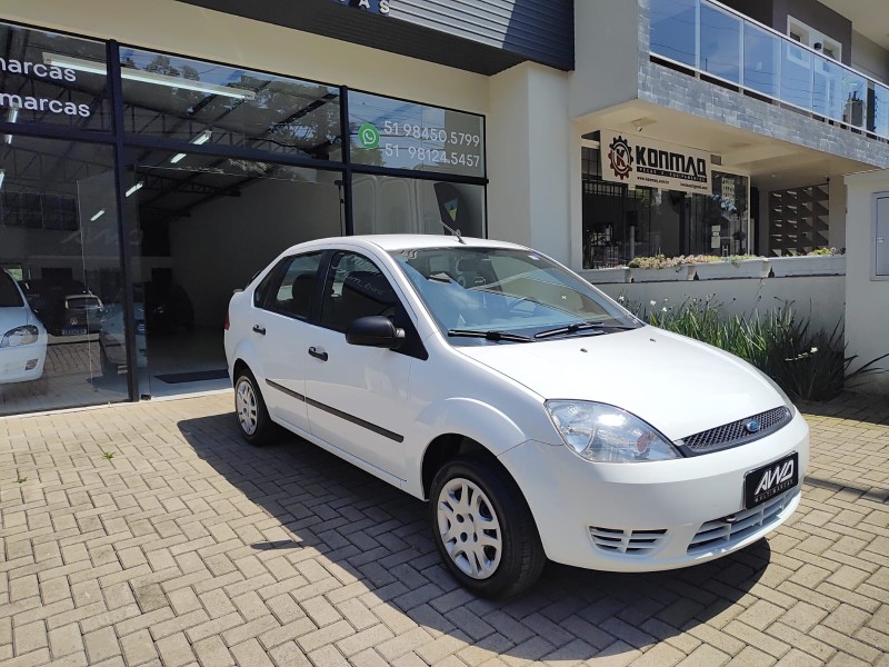 FIESTA 1.0 MPI SEDAN 8V FLEX 4P MANUAL - 2006 - LAJEADO