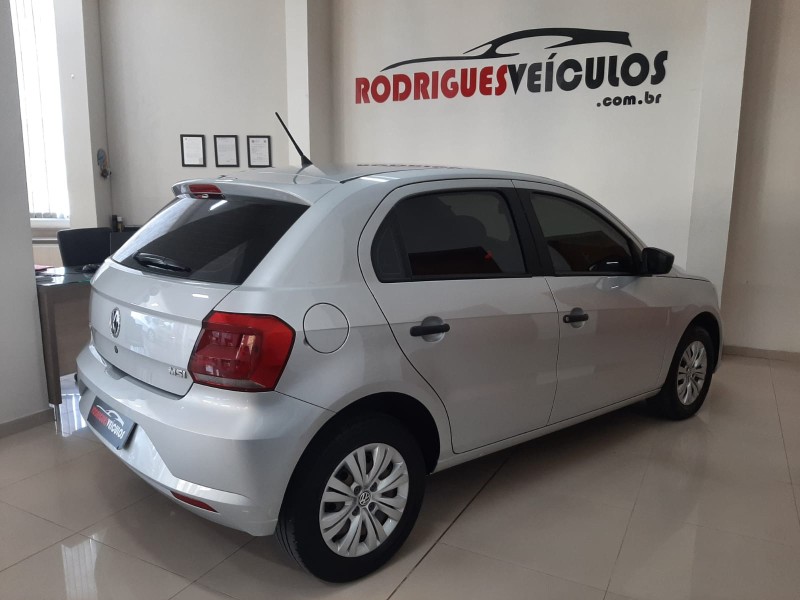 GOL 1.6 MI TRENDLINE 8V FLEX 4P MANUAL - 2017 - CAXIAS DO SUL