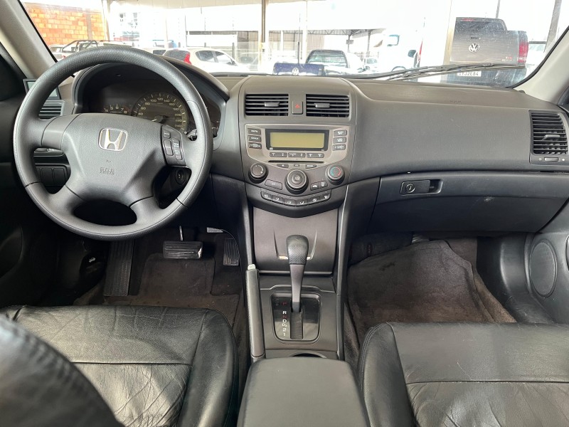 ACCORD 2.0 LX 16V GASOLINA 4P AUTOMÁTICO - 2007 - VACARIA