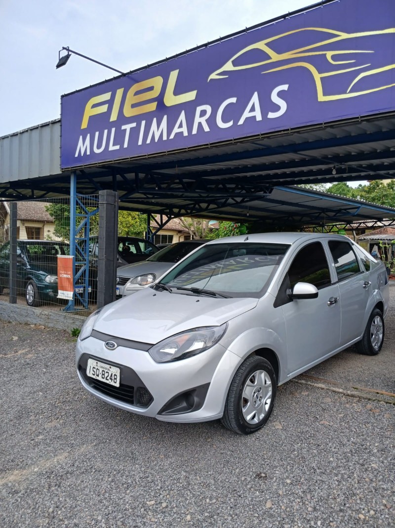 fiesta 1.6 mpi sedan 8v flex 4p manual 2012 vale real