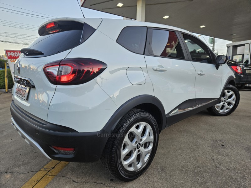 CAPTUR 1.6 16V SCE FLEX ZEN MANUAL - 2018 - CAXIAS DO SUL