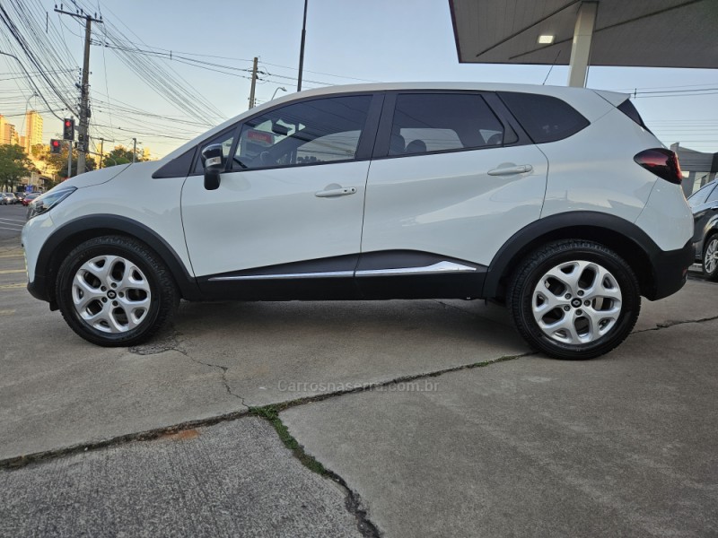 CAPTUR 1.6 16V SCE FLEX ZEN MANUAL - 2018 - CAXIAS DO SUL