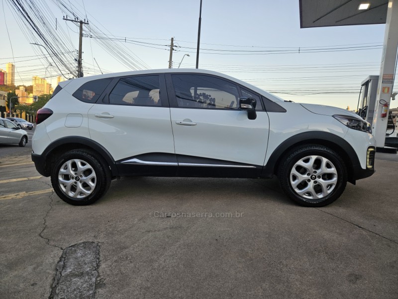 CAPTUR 1.6 16V SCE FLEX ZEN MANUAL - 2018 - CAXIAS DO SUL