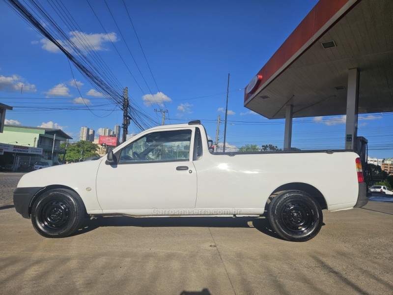 COURIER 1.6 MPI L 8V GASOLINA 2P MANUAL - 2008 - CAXIAS DO SUL
