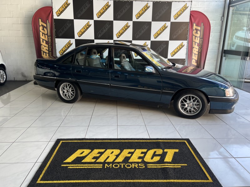 OMEGA 2.0 MPFI GLS 8V GASOLINA 4P MANUAL - 1993 - PORTãO