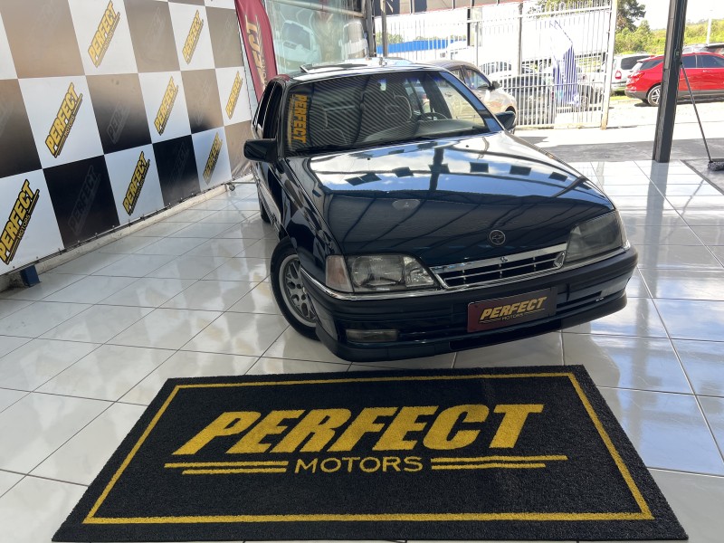 OMEGA 2.0 MPFI GLS 8V GASOLINA 4P MANUAL - 1993 - PORTãO