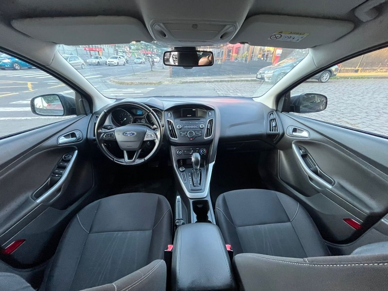 FOCUS 2.0 SE PLUS FASTBACK 16V FLEX 4P AUTOMÁTICO - 2018 - CAXIAS DO SUL