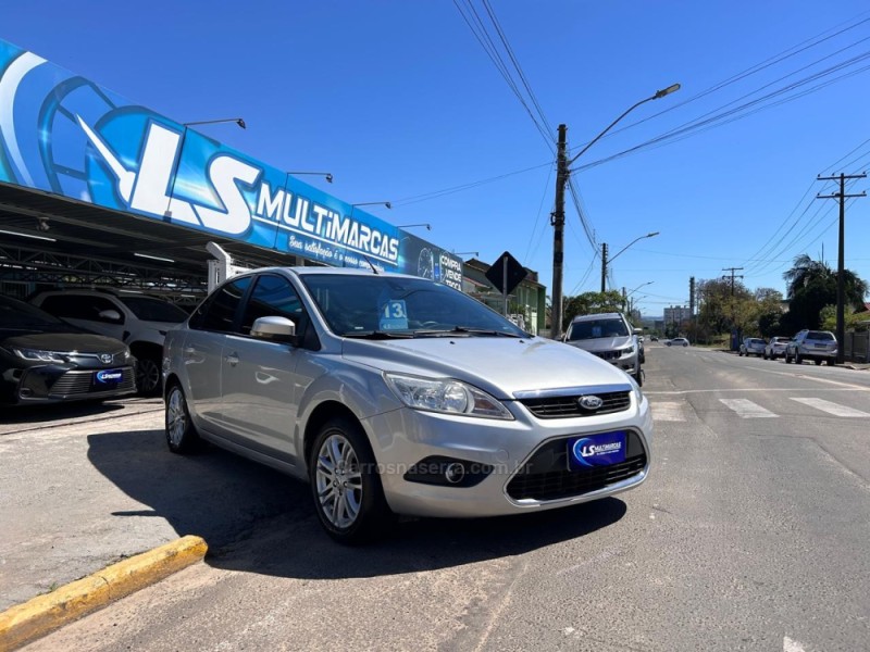 FOCUS 2.0 GLX SEDAN 16V FLEX 4P AUTOMÁTICO - 2013 - VENâNCIO AIRES