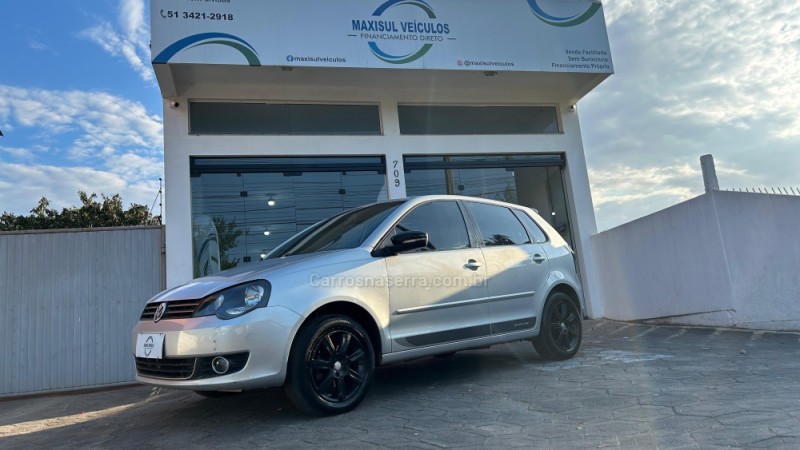 polo 1.6 mi sportline 8v gasolina 4p manual 2013 gravatai