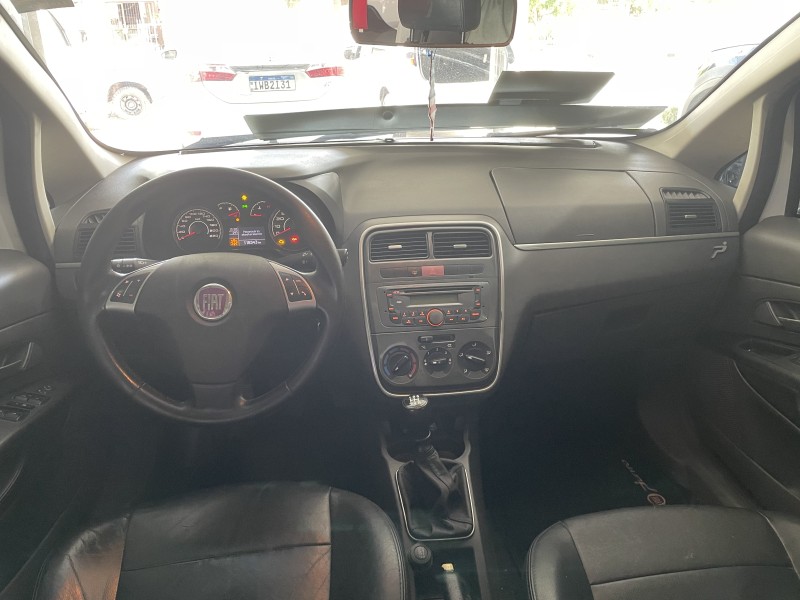 PUNTO 1.6 ESSENCE 16V FLEX 4P MANUAL - 2012 - CAXIAS DO SUL