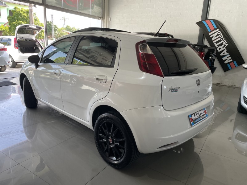 PUNTO 1.6 ESSENCE 16V FLEX 4P MANUAL - 2012 - CAXIAS DO SUL