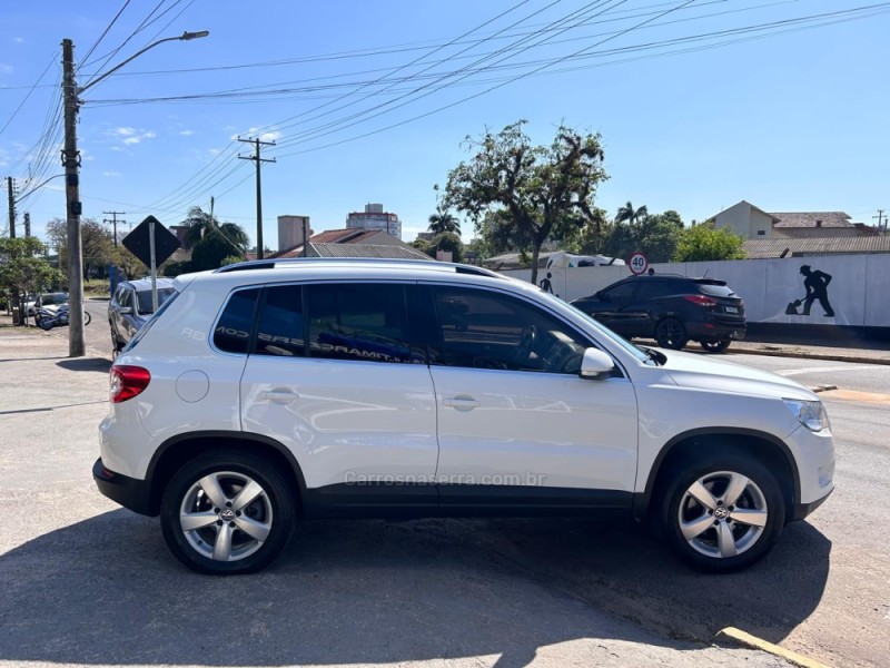 TIGUAN 2.0 TSI 16V TURBO GASOLINA 4P TIPTRONIC - 2011 - VENâNCIO AIRES