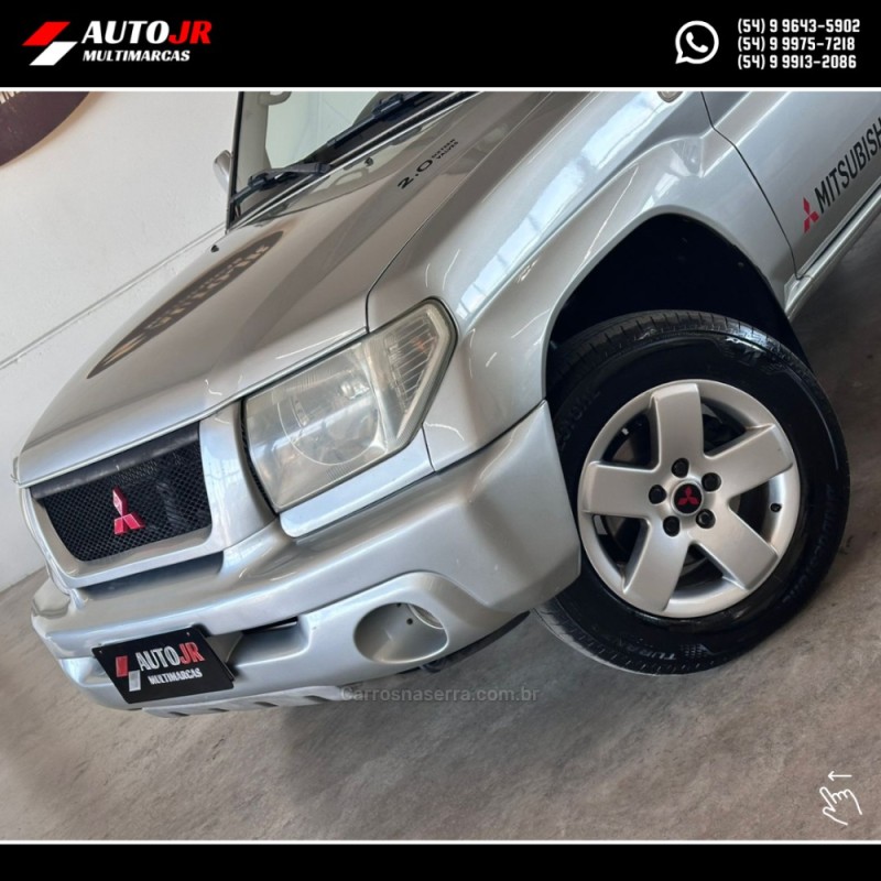 PAJERO TR4 2.0 4X4 16V FLEX 4P MANUAL - 2003 - VACARIA