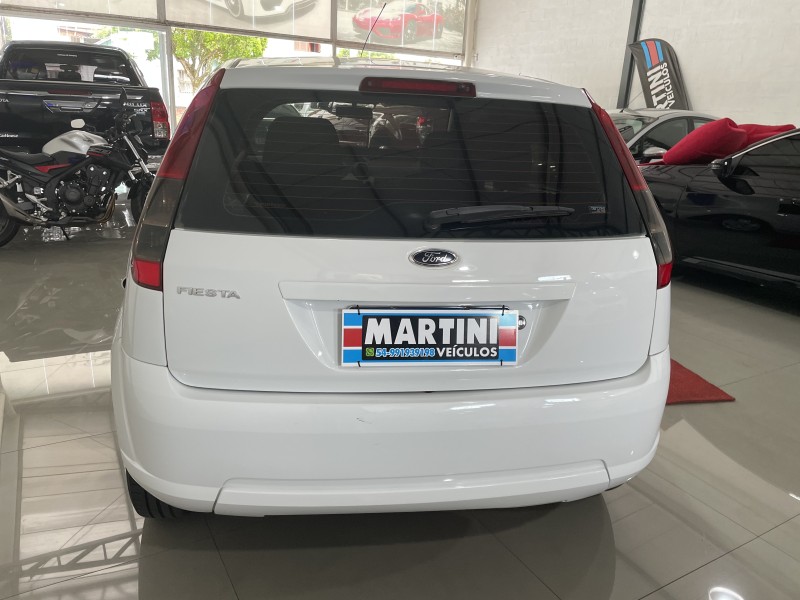 FIESTA 1.0 MPI CLASS HATCH 8V FLEX 4P MANUAL - 2014 - CAXIAS DO SUL