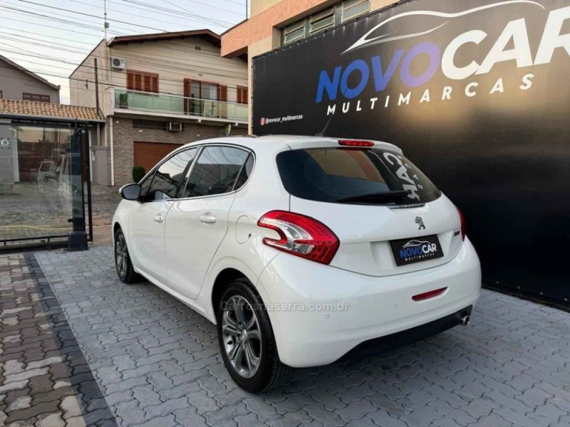 208 1.6 GRIFFE 16V FLEX 4P AUTOMÁTICO - 2014 - ESTâNCIA VELHA