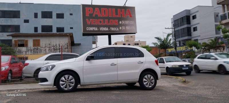 GOL 1.0 MI TREND 8V FLEX 4P MANUAL - 2014 - SOMBRIO