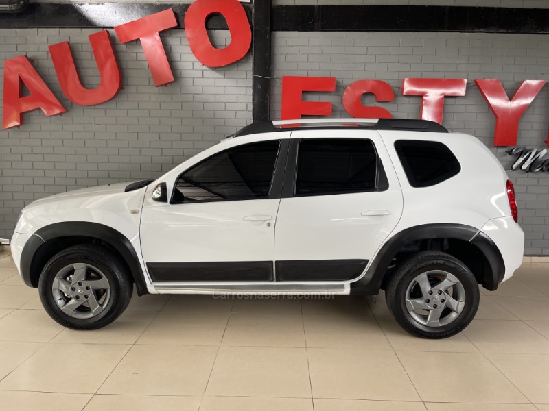 DUSTER 2.0 DYNAMIQUE 4X2 16V FLEX 4P AUTOMÁTICO - 2014 - ESTâNCIA VELHA