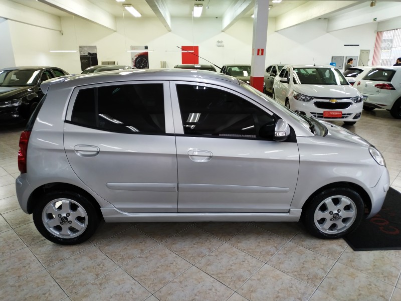 PICANTO 1.0 EX3 12V GASOLINA 4P AUTOMÁTICO - 2009 - CAXIAS DO SUL