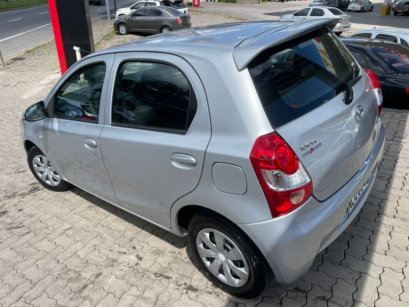 ETIOS 1.3 XS 16V FLEX 4P MANUAL - 2014 - CAXIAS DO SUL